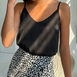 Spaghetti Strap Top Women Halter V Neck Basic White Cami Sleeveless Satin Silk Tank Tops Women Summer 2025 Camisole RT220