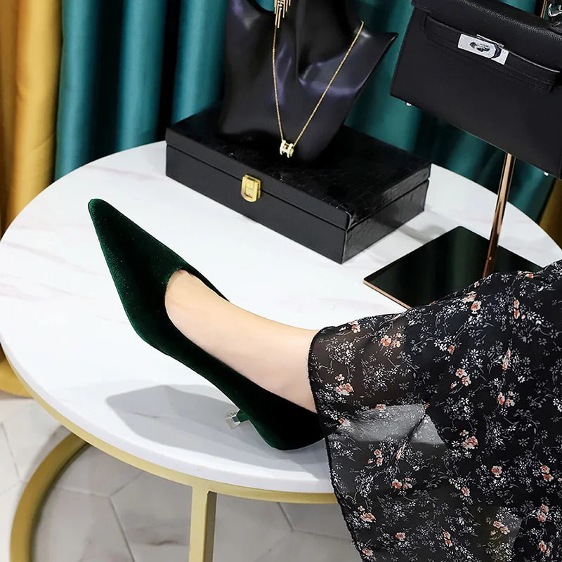 Western Style Fashion Simplicity Party Women Shoes 4.5cm Thin Heels Mid-heels Shallow Pointed Toe Flock Ladies Shoes Wine Red RT220