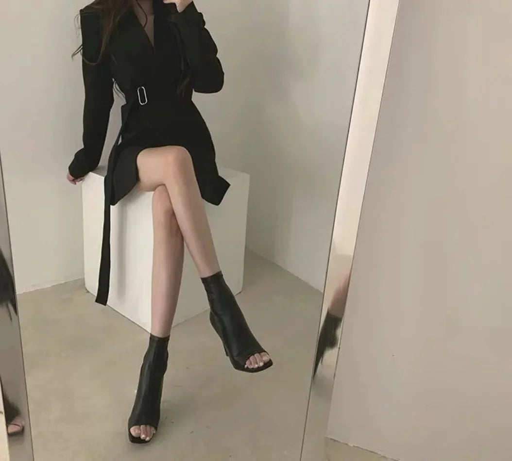 New 2025 Spring Summer Mid-length Small Thin Suit Vintage Belt Korean Fashion Casual Temperament Blazers for Women Clothing RT220