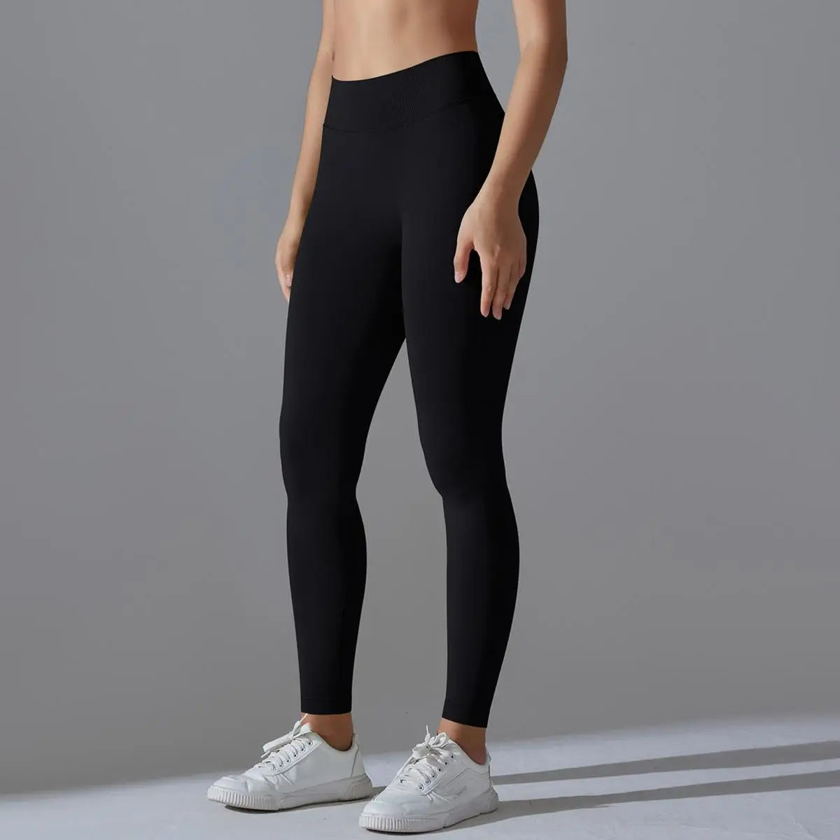 Outdoor Seamless Sports Leggings High Waist Quick-drying Yoga Running Fitness Pants Women's Peach Hip-lifting Leggings Sports RT220