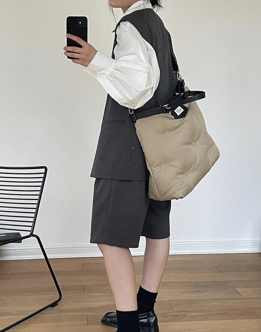 [LANMREM] Pleated Wool Shorts For Women High Waist Straight Office Lady Loose Clothing Korean Style 2025 Summer New 26D8692 RT220