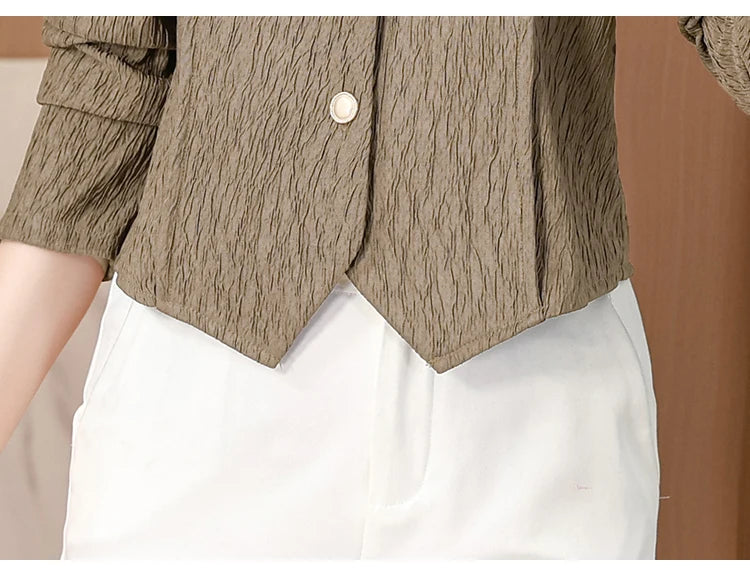 Fashion V-Neck Womens Shirts And Blouse 2025 Spring Autumn Simplicity Streetwear Tops Women Elegant Slim Casual Clothing Femme RT220